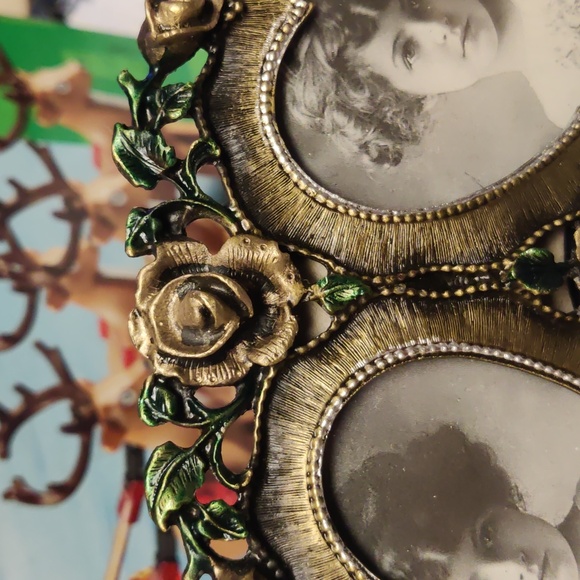 2002 Artist Floral Roses Heart Picture Frame, Ornate - Double picture Frame - Picture 4 of 10